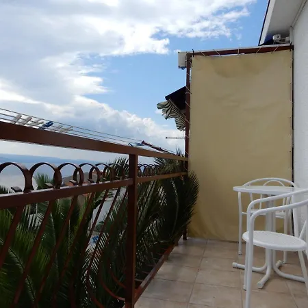 Apartman Vjeko Baška Voda Exterior foto