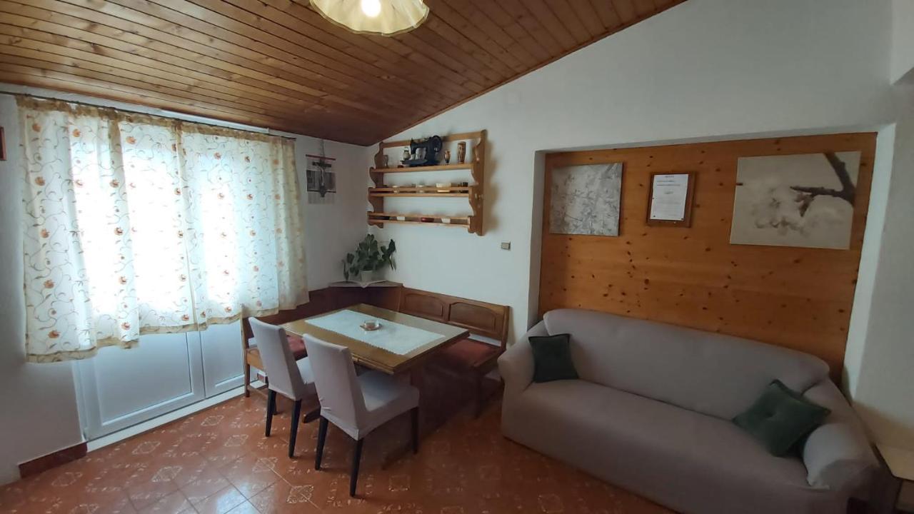 Vjeko * Baška Voda